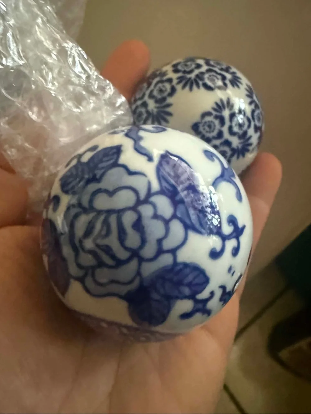 Blue and White Floral Decorative Ceramic Sphere